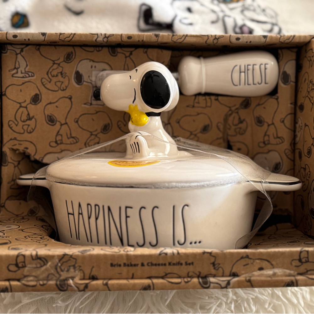 Rae Dunn Peanuts Snoopy and Woodstock Brie Baker Set With Cheese Knife